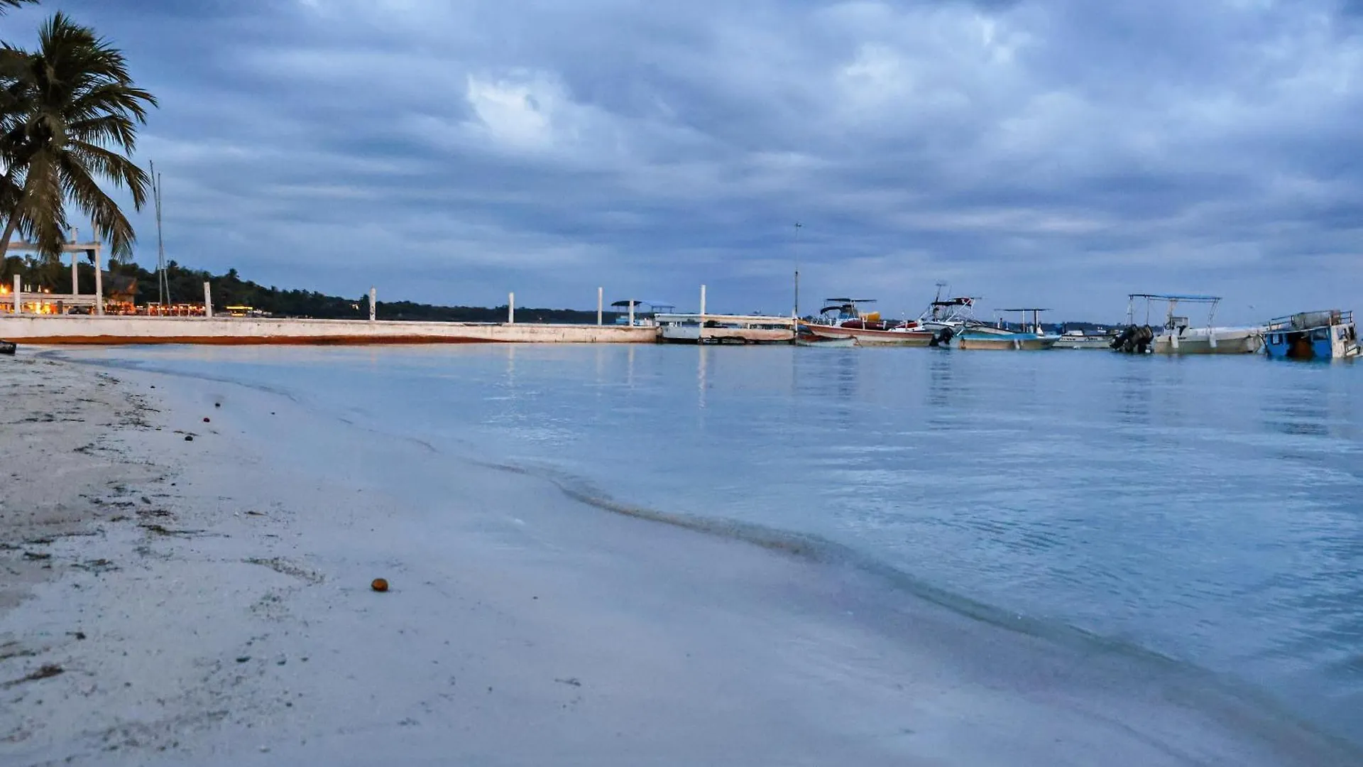 Apartment Lujoso Apartamento Con Vista A Playa De Boca Chica Dominikanische Republik